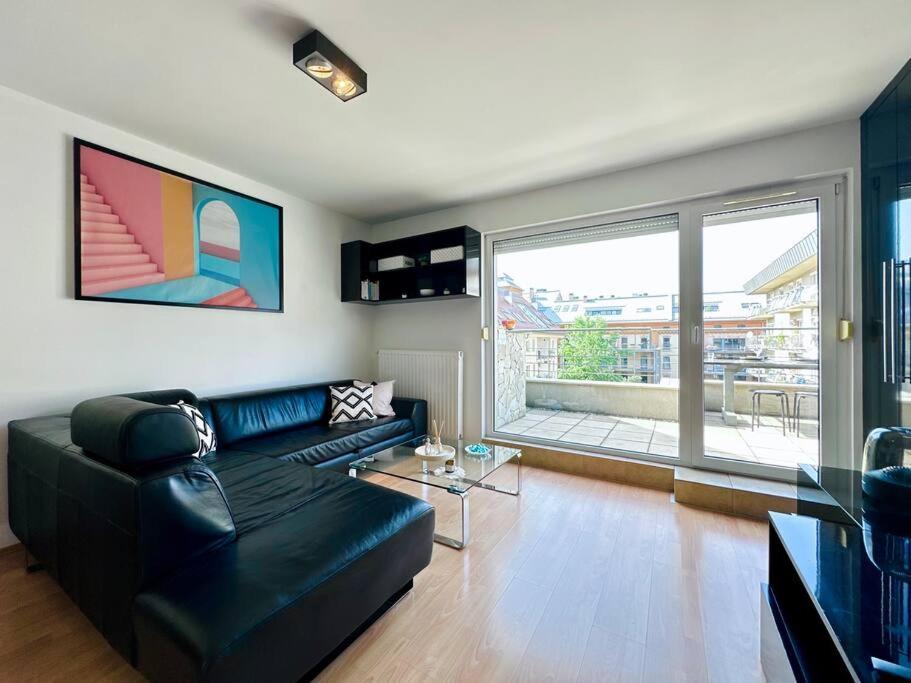 Apartment Riverside - Free Parking Budapest