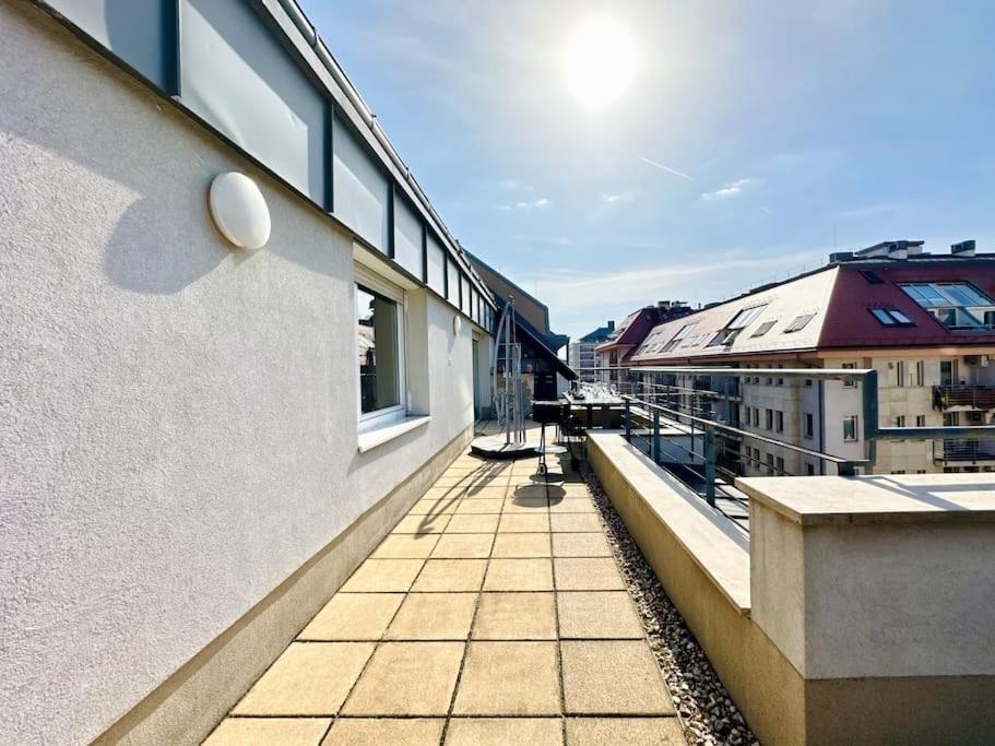 Lejlighed Riverside - Free Parking *
