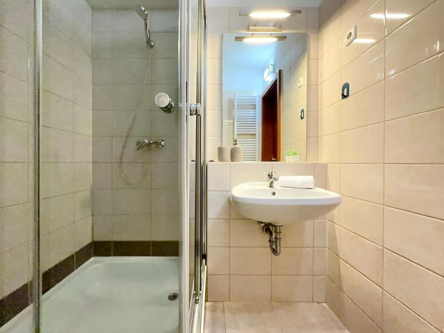 Riverside - Free Parking Apartment Budapest