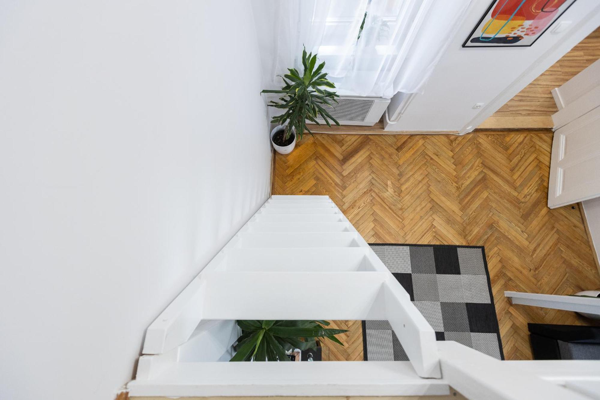 Cozy With Terrace Apartamento *