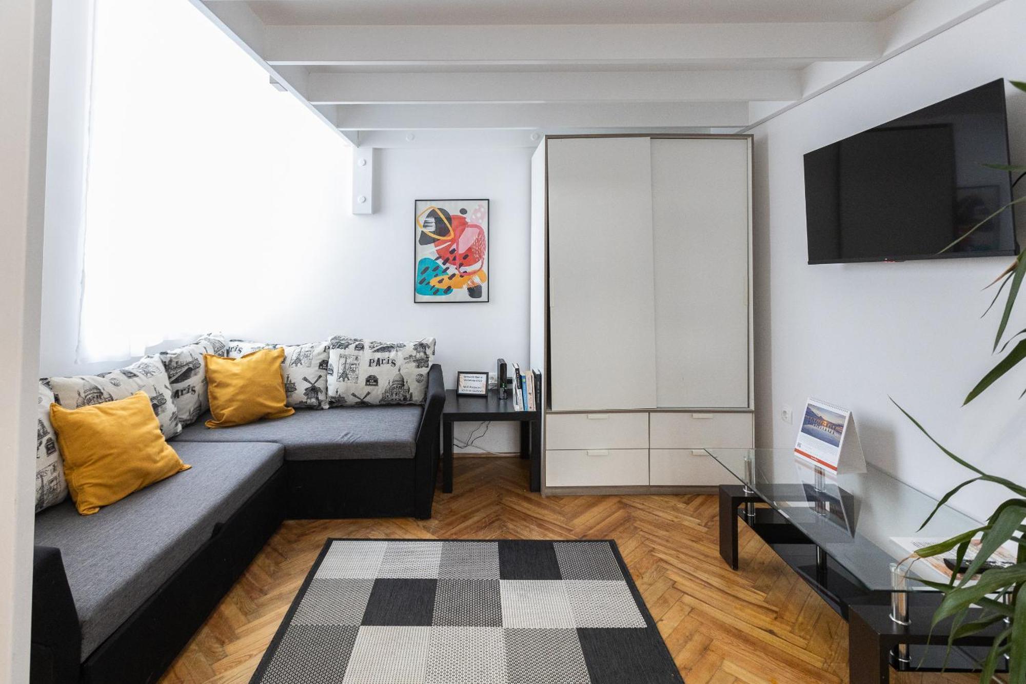 Cozy With Terrace Budapest