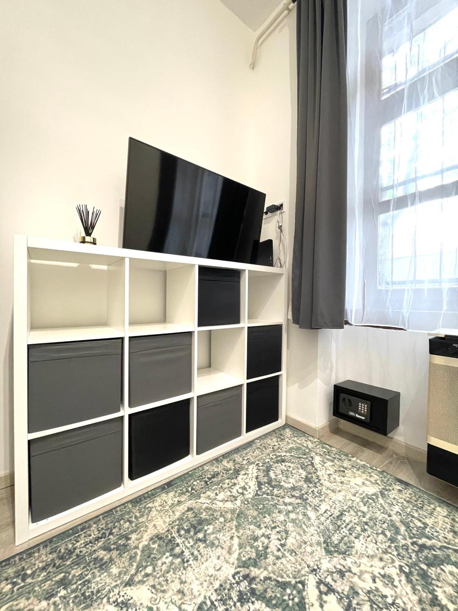 Smart Near The Westend City Center Appartement Budapest