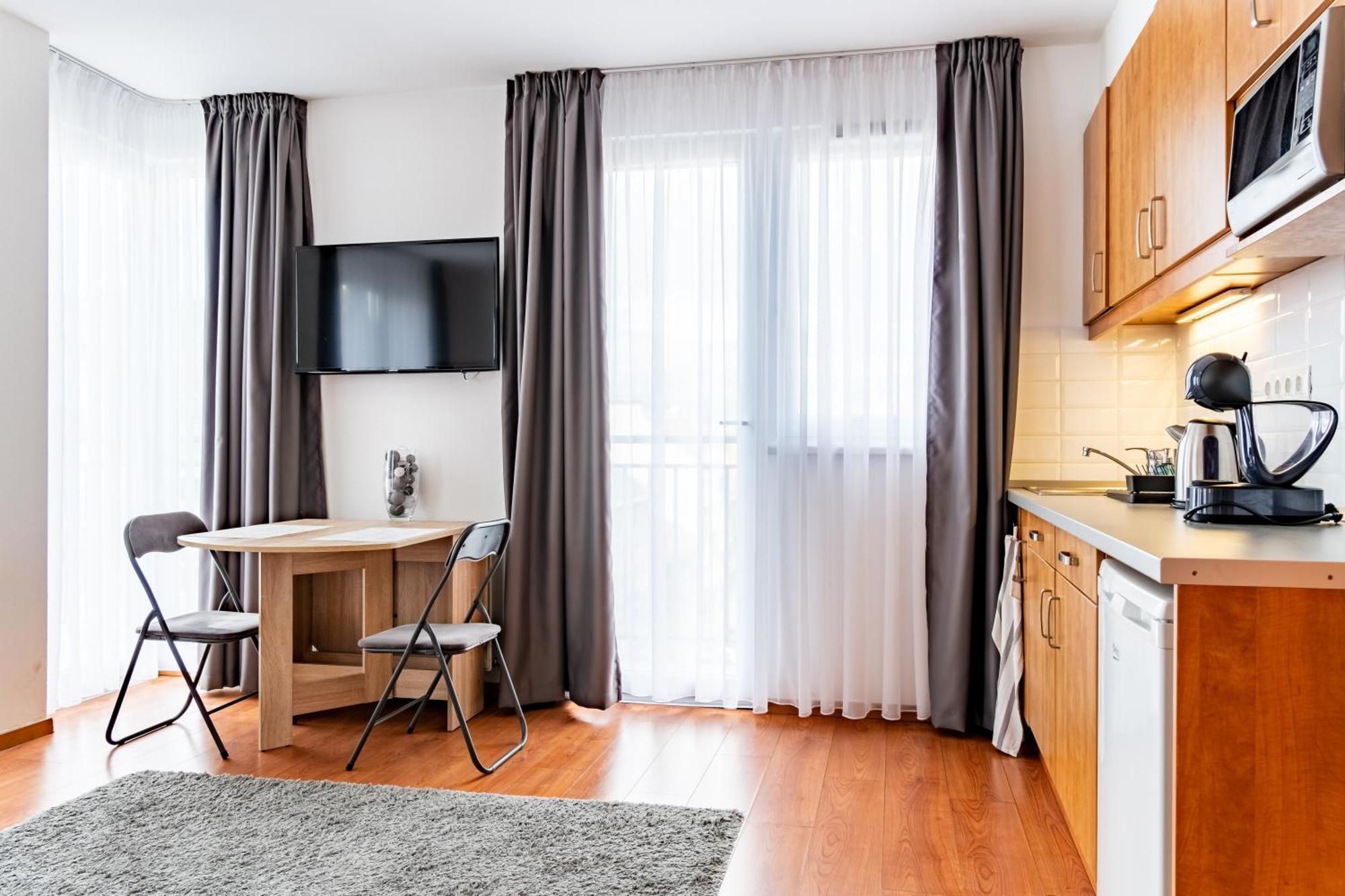 Apartment Garay Panorama *
