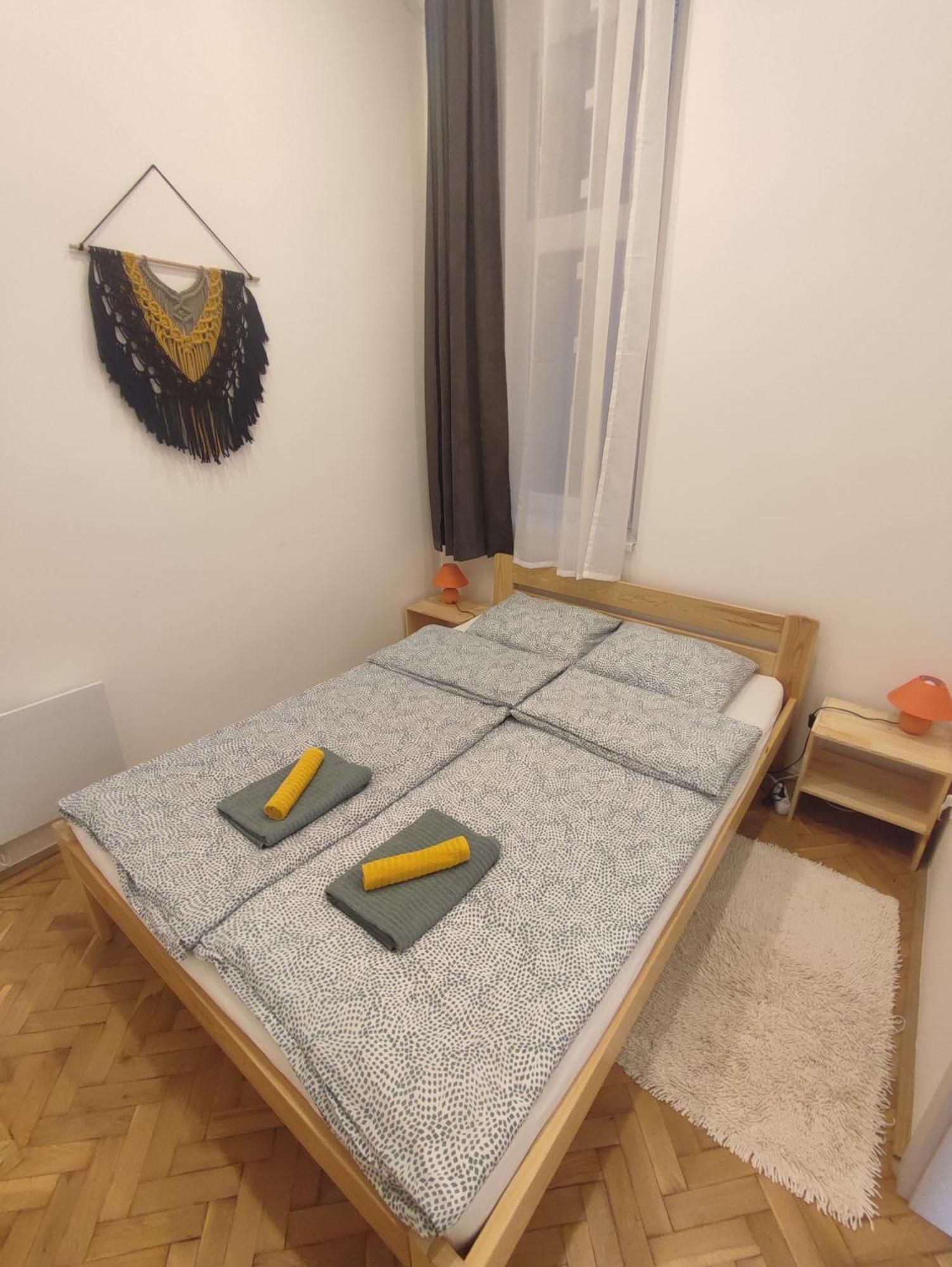 Hidden Gem For A Homey Getaway Apartment *