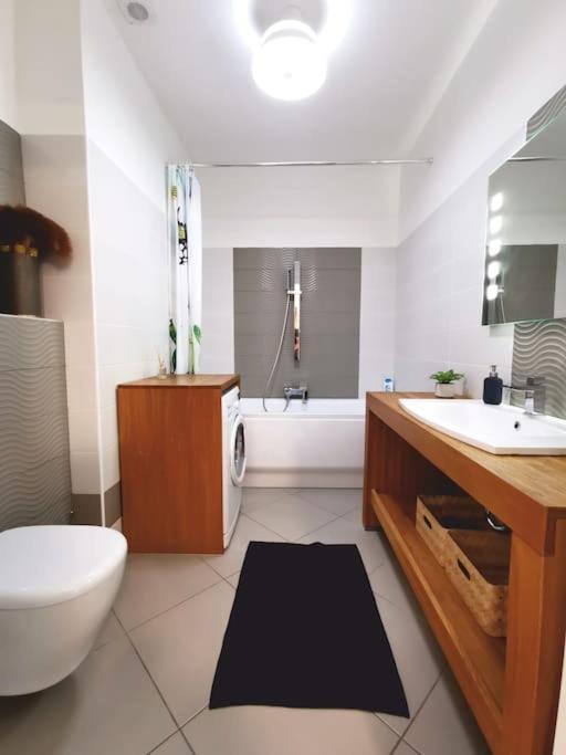 Luxury Near Astoria With Ac Apartament