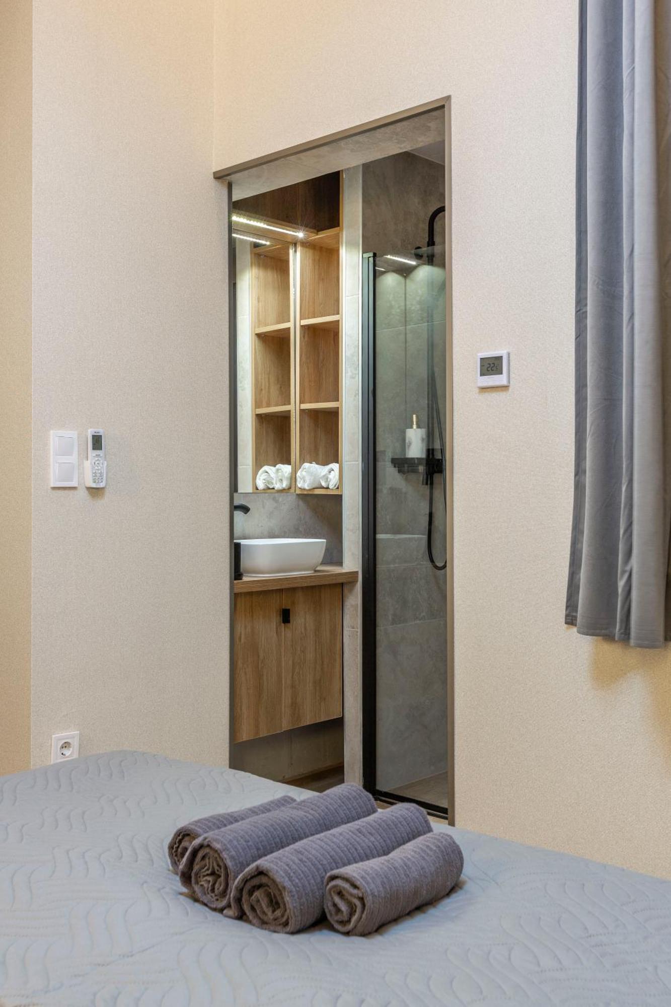Luxurious & Spacious In The Kertesz Street Apartment *