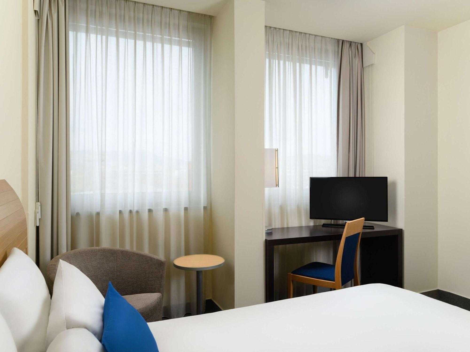 Hotel Novotel Danube
