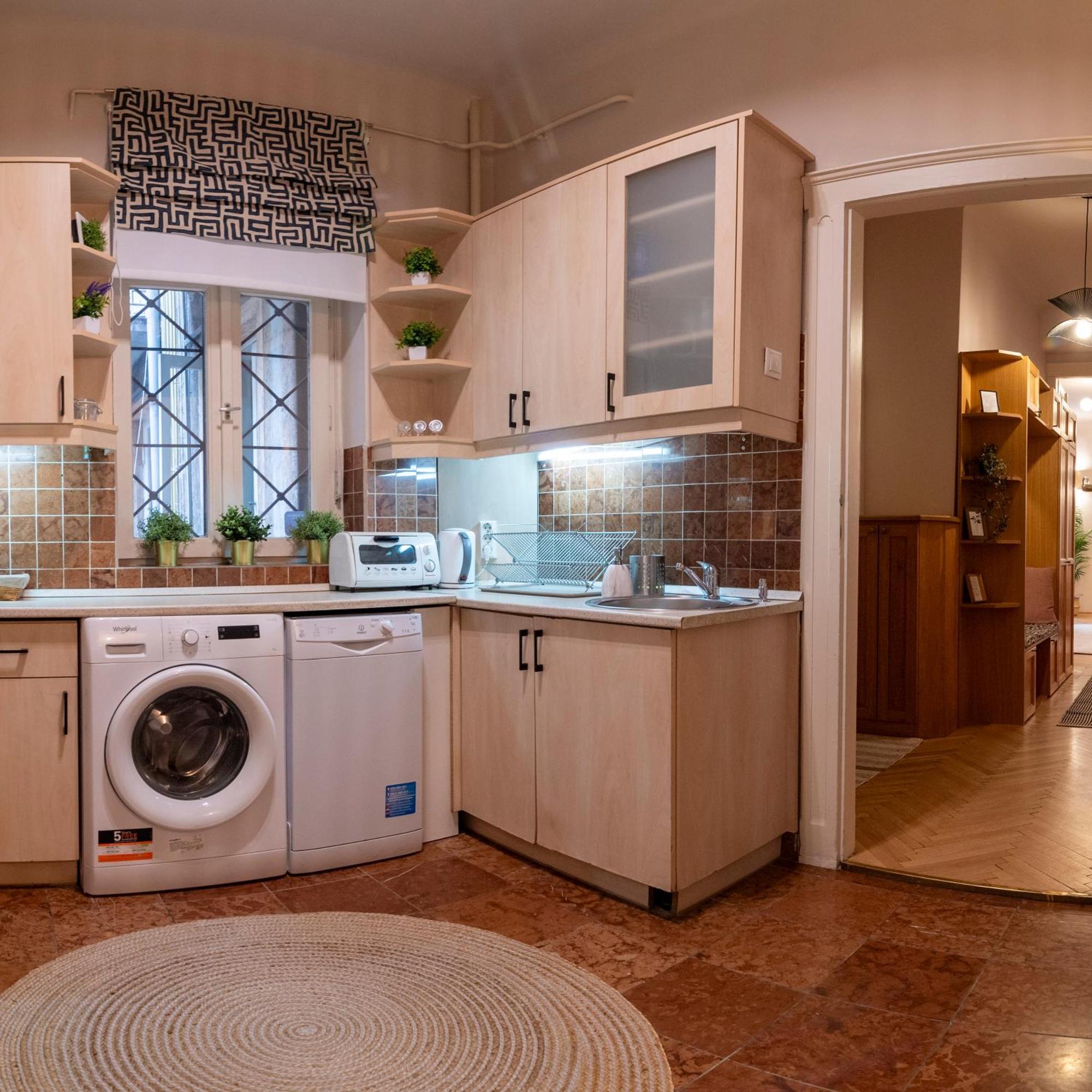 Be A Budapester Apartment Budapest