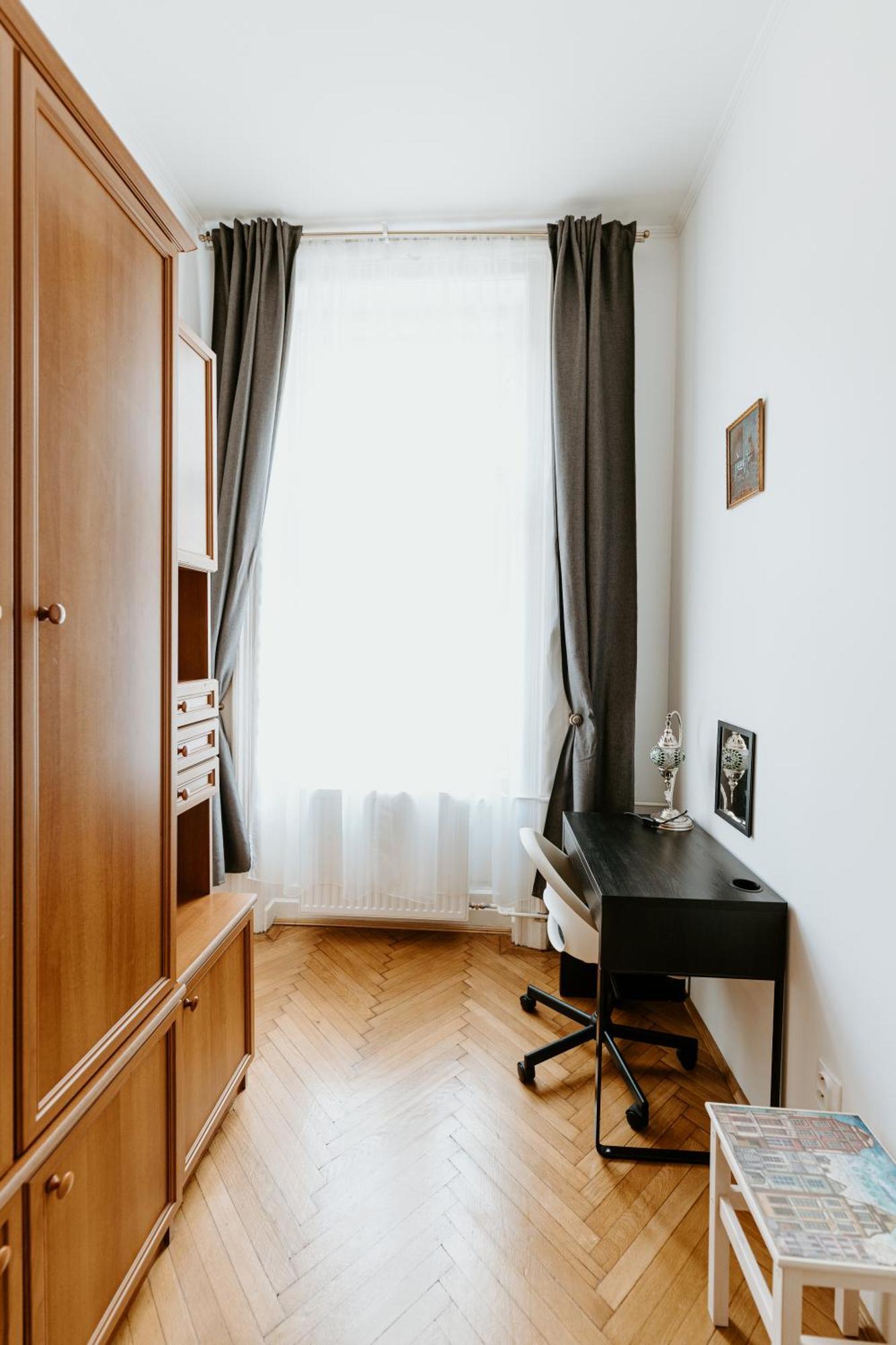 Margaret & Violet Apartments - Peaceful Stay Downtown Budapest