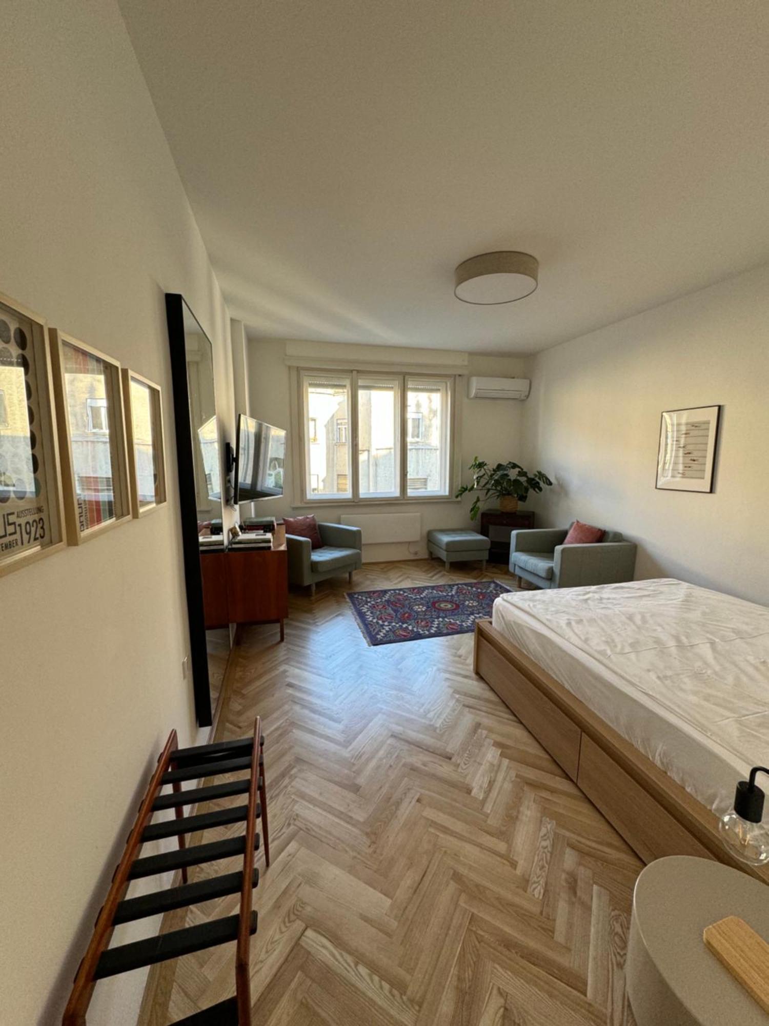 Apartment 5 Budapest