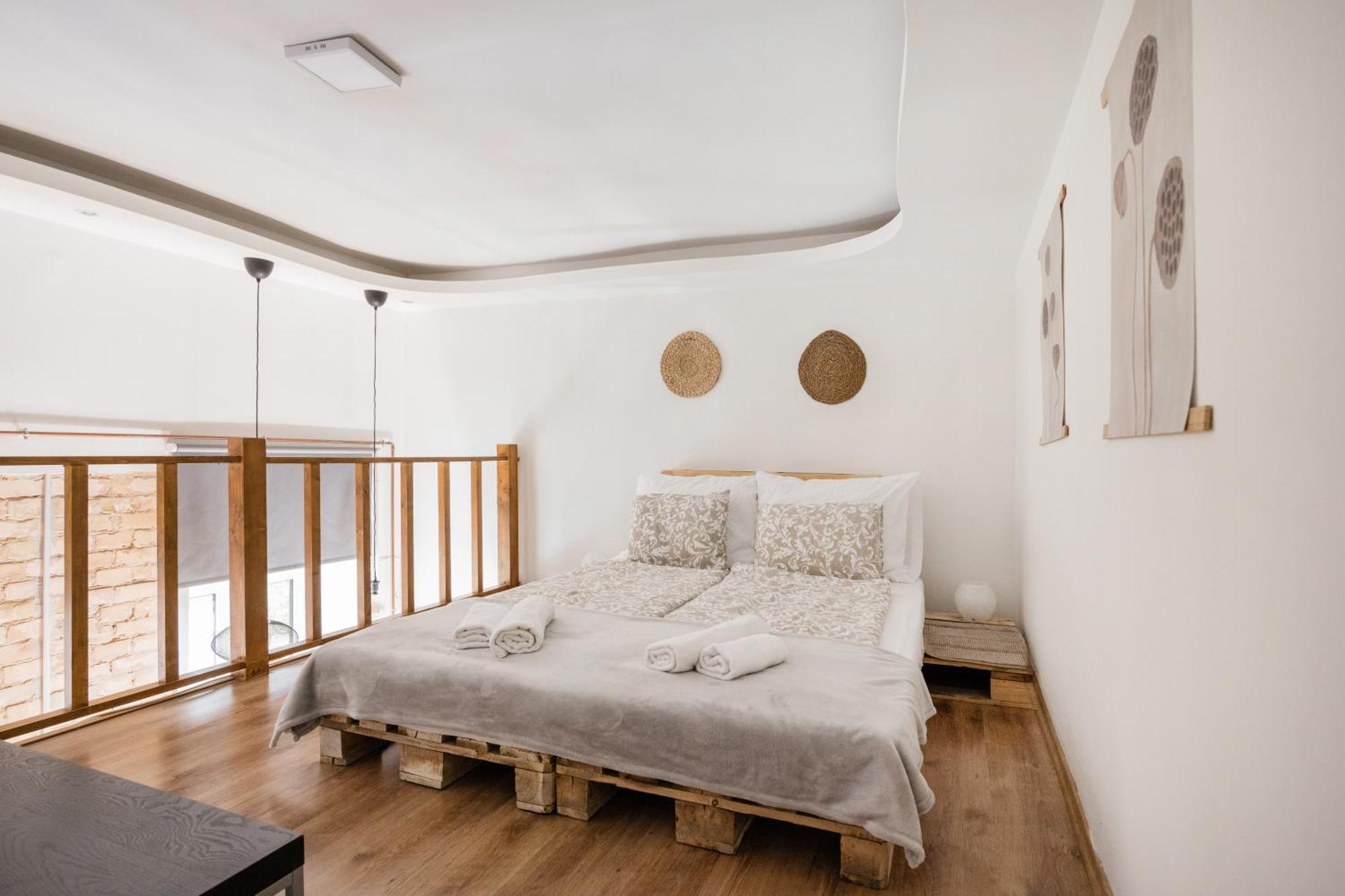 Stylish Natural With Sauna - Heroes Square Budapest