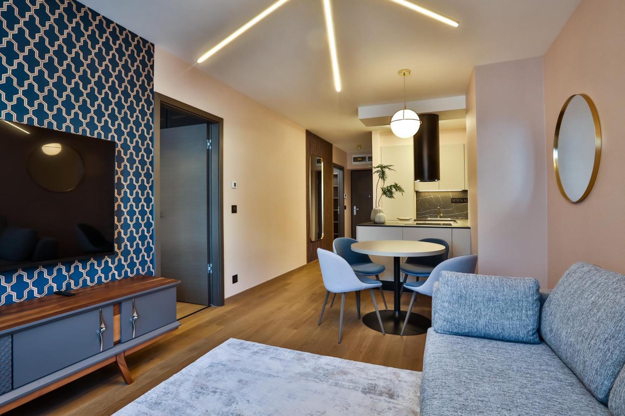 Sun Hill Luxury
