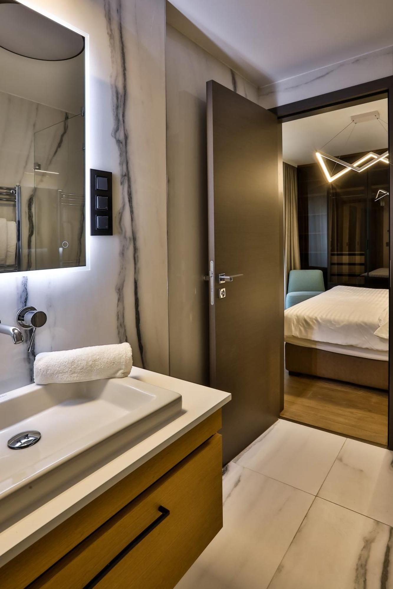 Sun Hill Luxury Apartment *