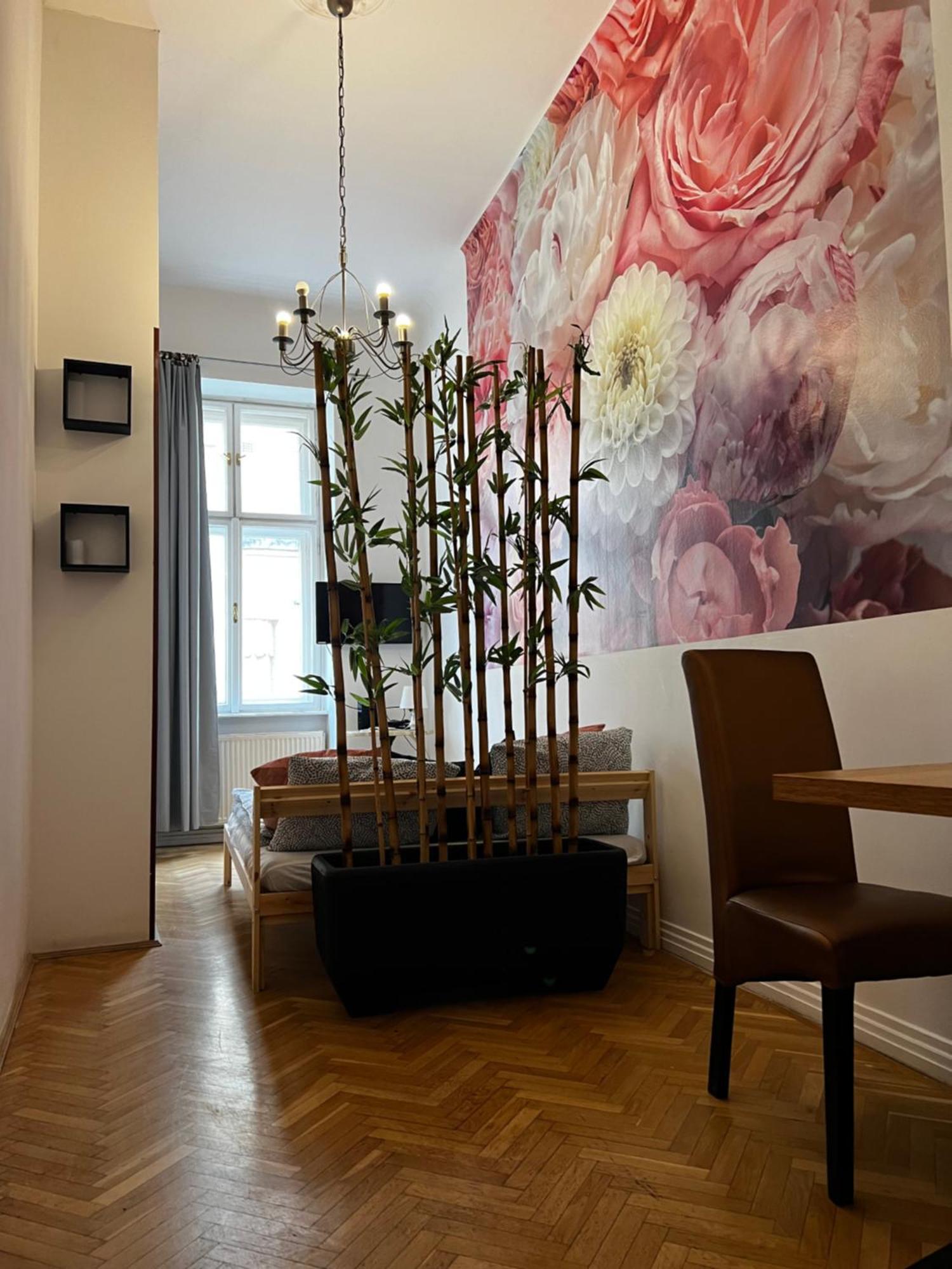 Spring Roses Downtown Boutique 2 Homestay szállás Budapest