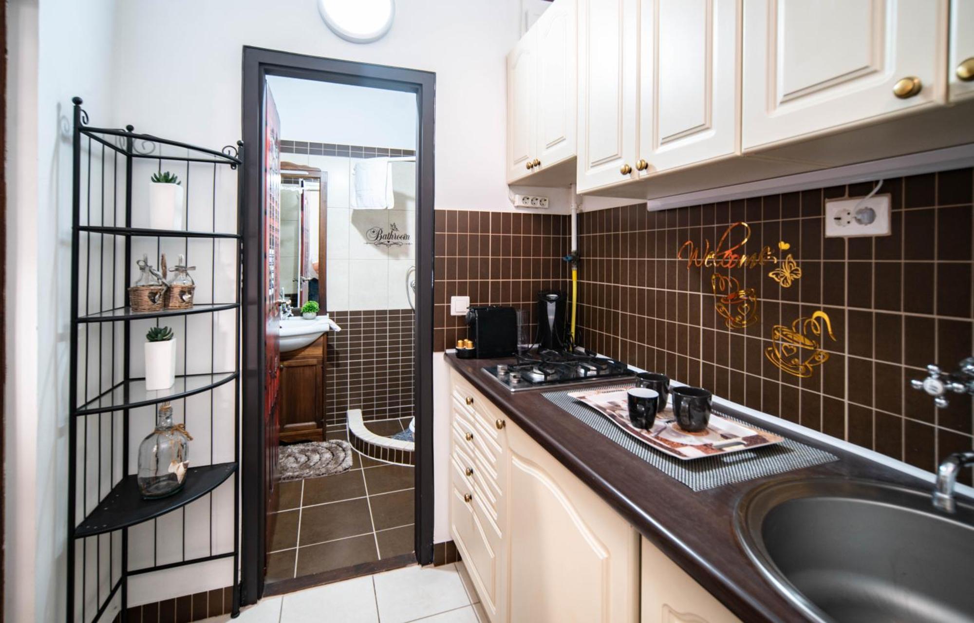 Apartment Morocco Lights In Downtown Budapest