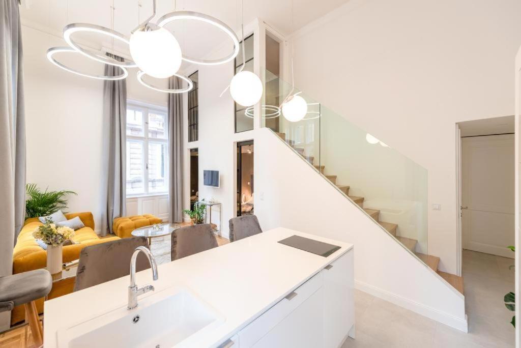 Andrassy With Free Parking Apartamento *