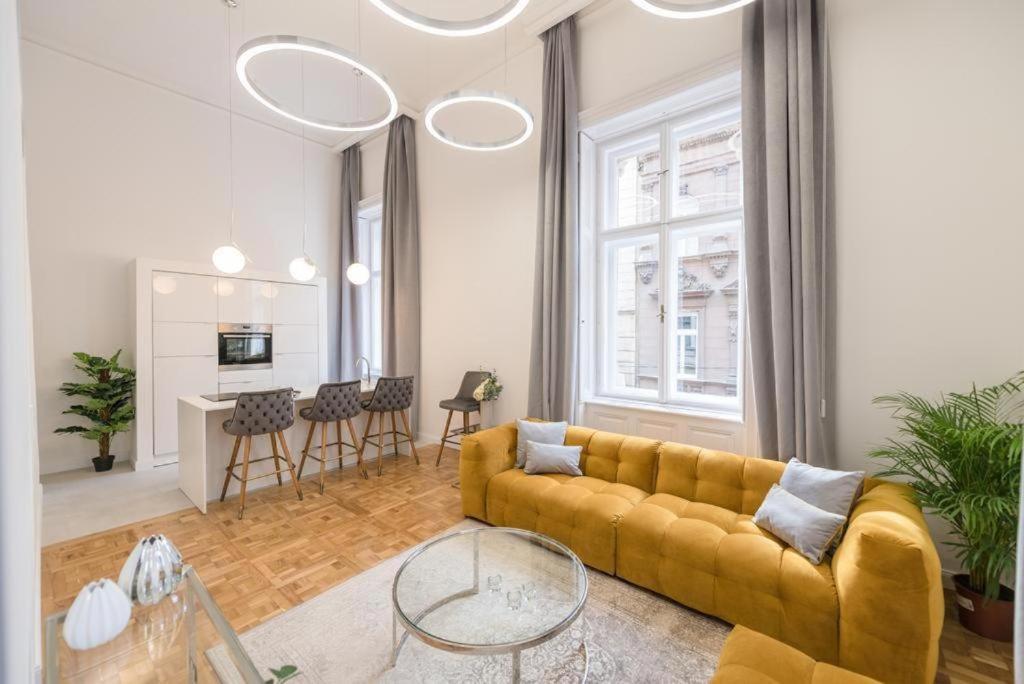 Lejlighed Andrassy With Free Parking Budapest