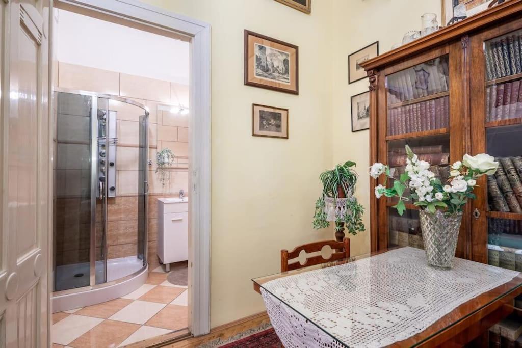 Lovely Apartman *