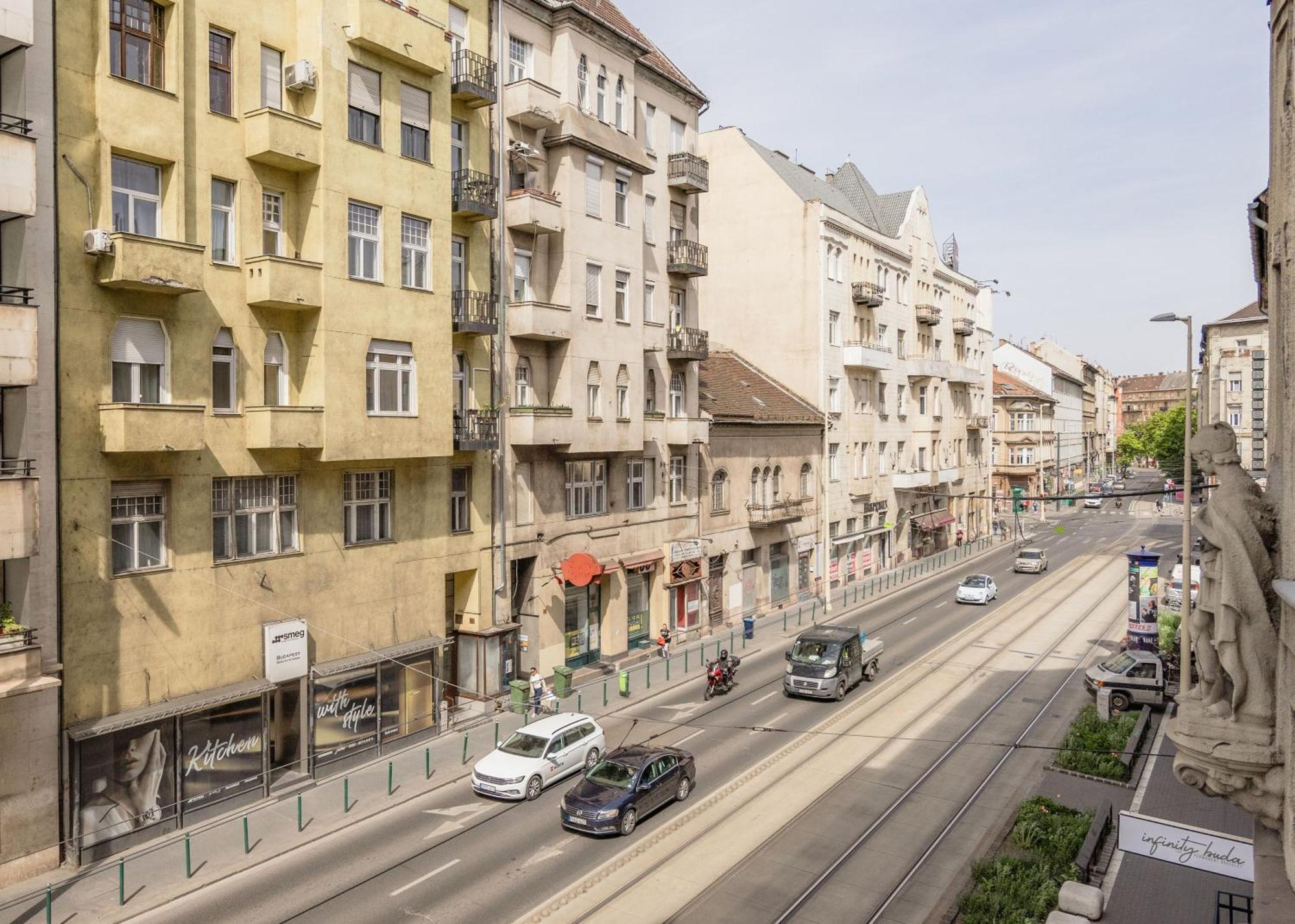 Elegant With Minimalist Design * Budapest