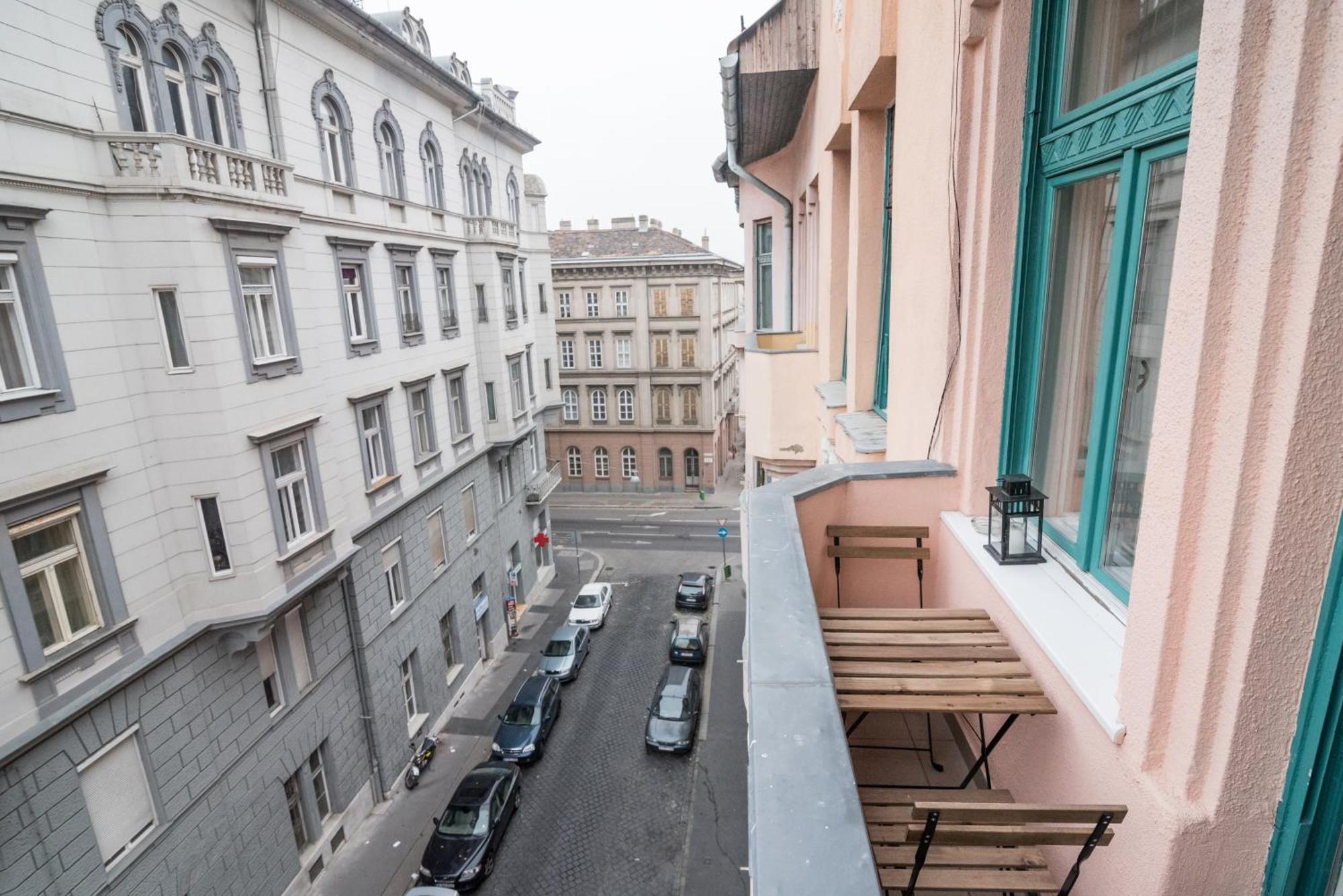 Apartment Newsunny At The Budacastle *