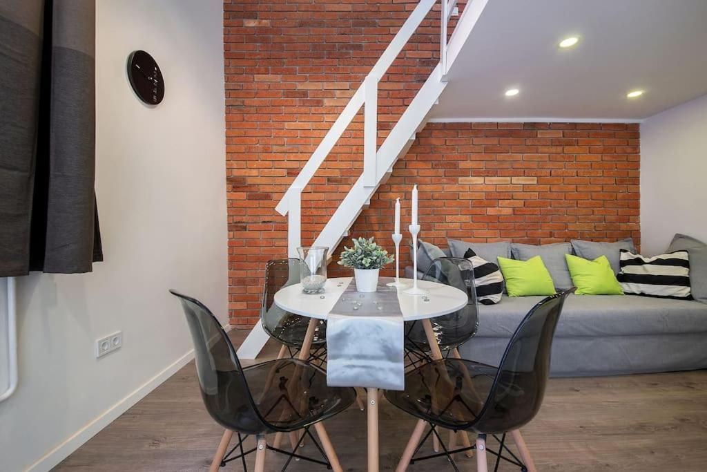 Amazing Kazinczy Flat No. 1 *