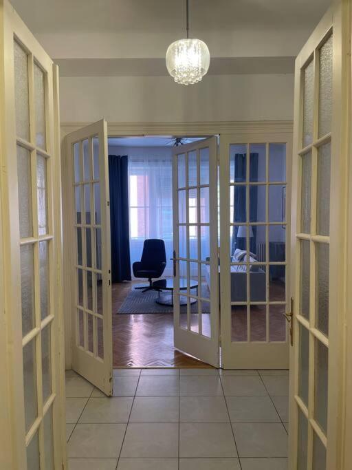 3 Bedroom By The Parliament Appartement Boedapest