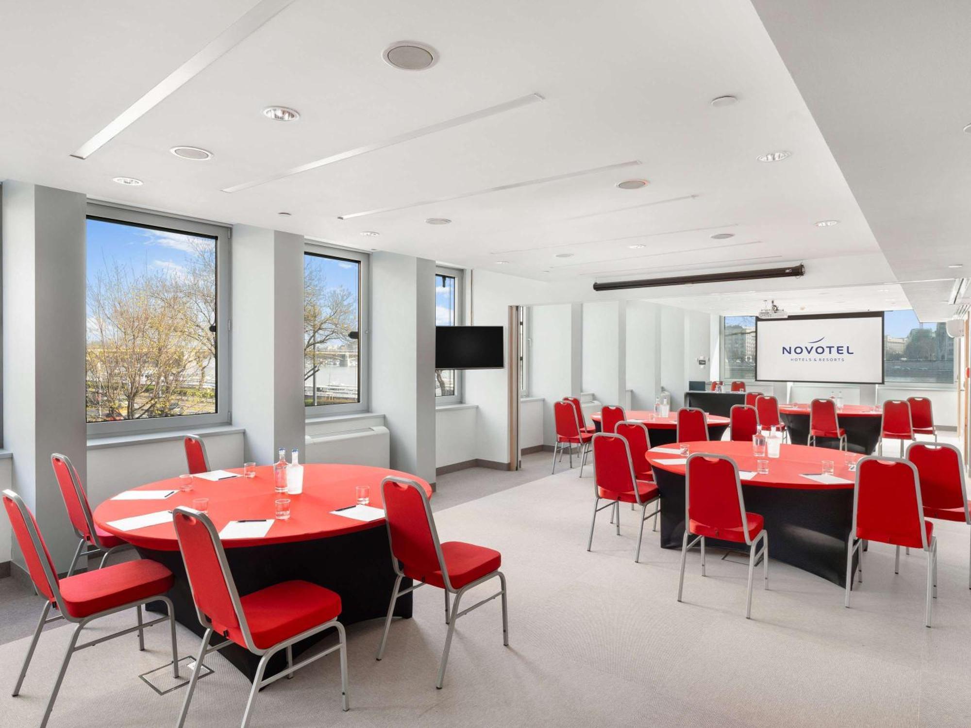 Hotel Novotel Danube Budapest