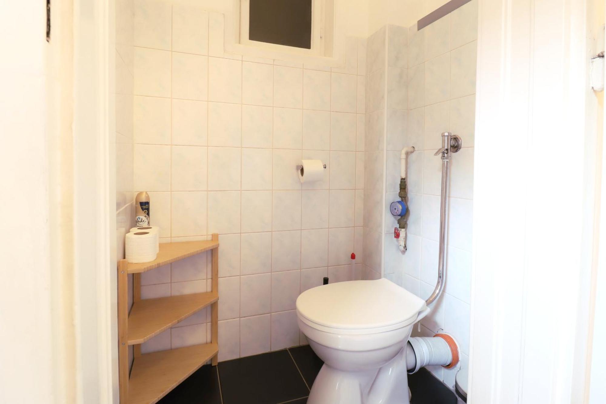 Joseph Boulevard - 3bdr, 2bath, 8ppl