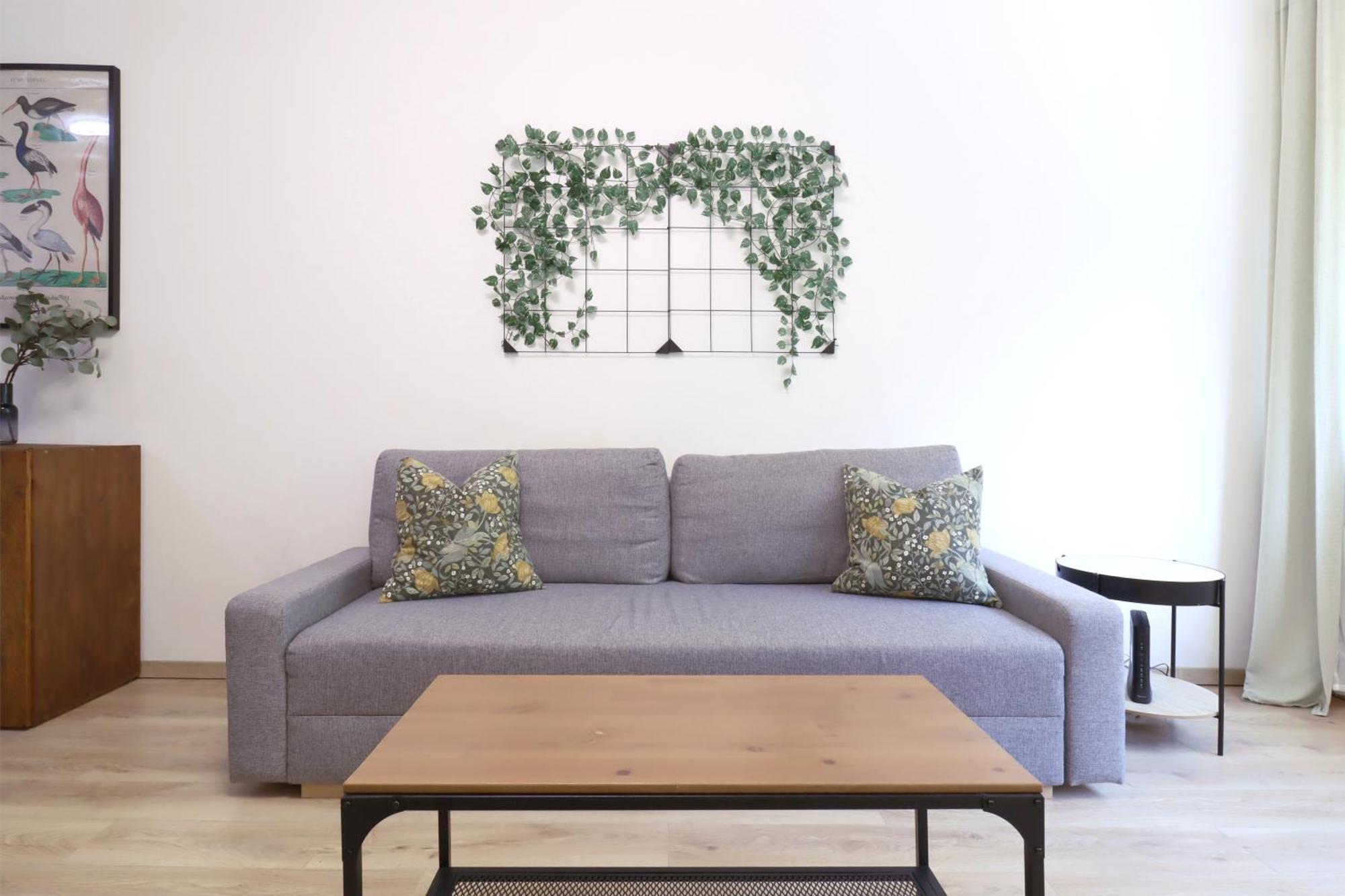 Spring House With Free Private Parking *