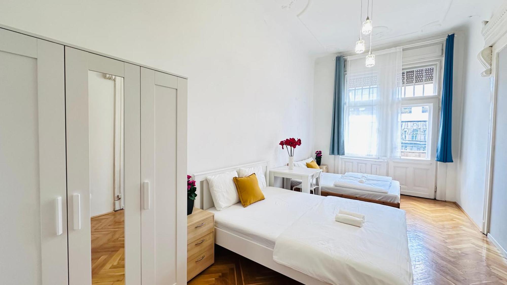 Rakoczi 59 * Budapest