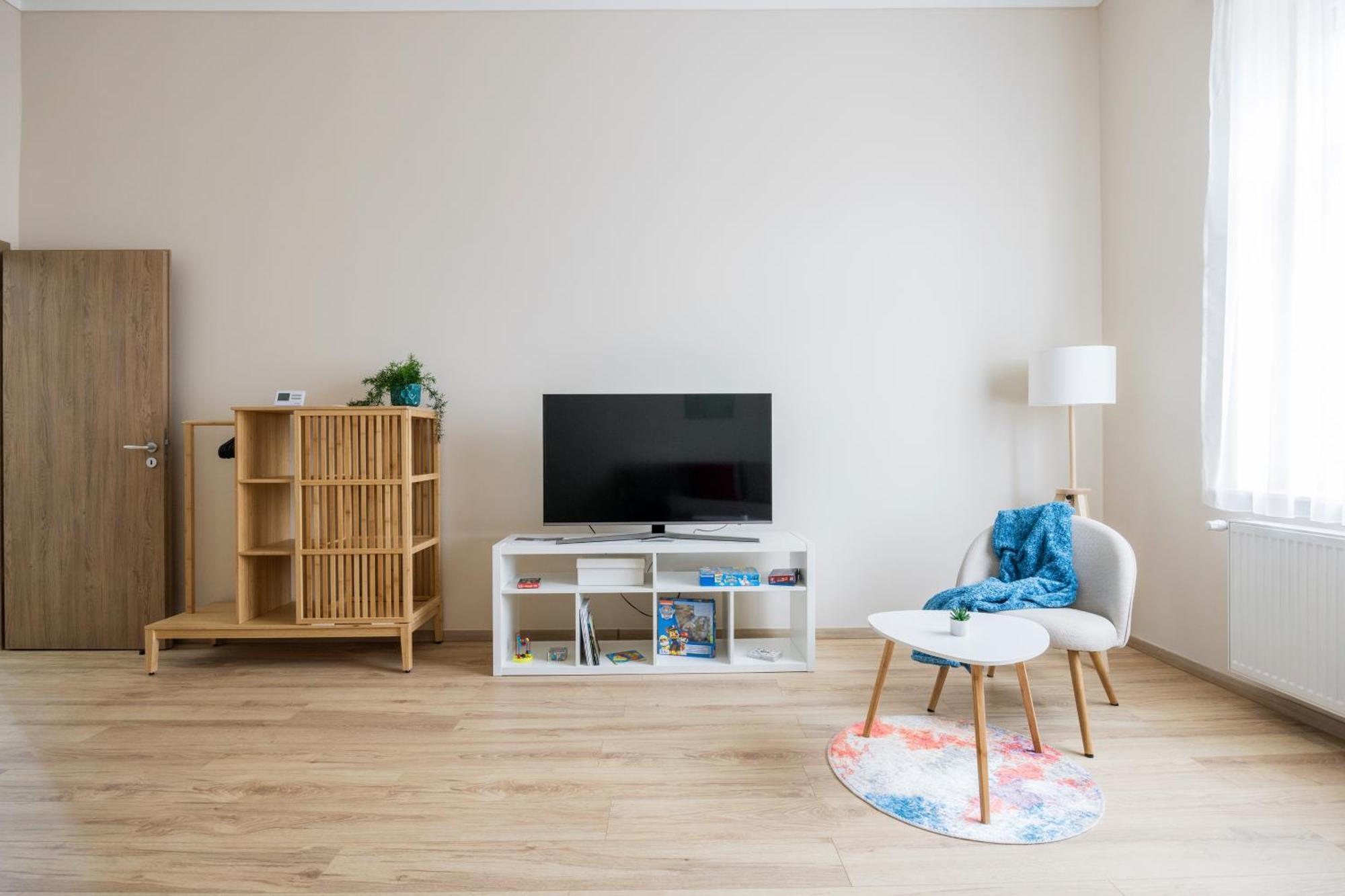 Stylish New With 2 Bedrooms In Buda 2 *