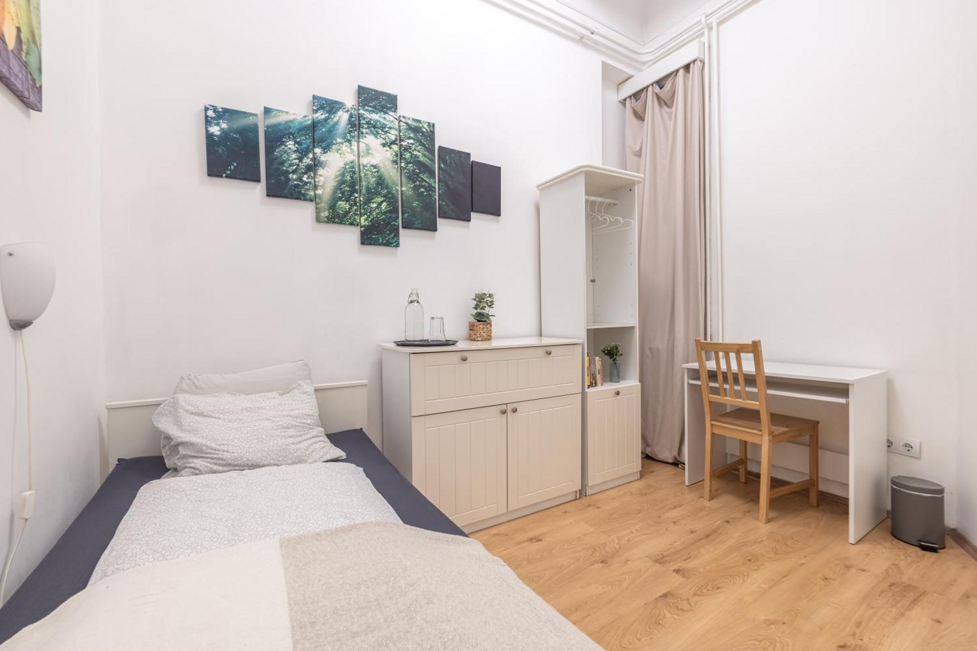 Gasthof Gellerico At Horanszky Street *