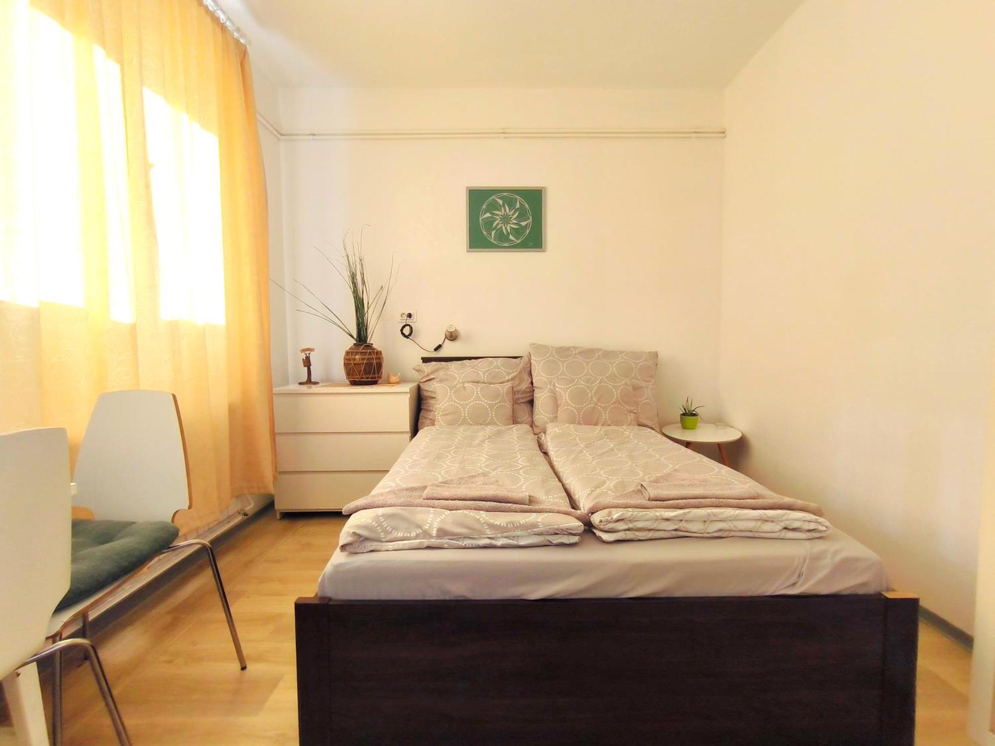 Caesar Apartment