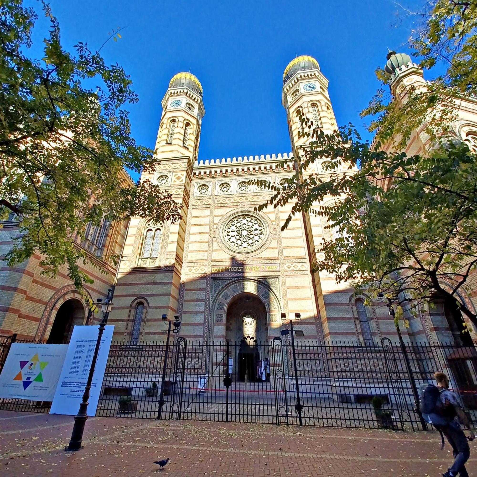 Palace2 * Budapest