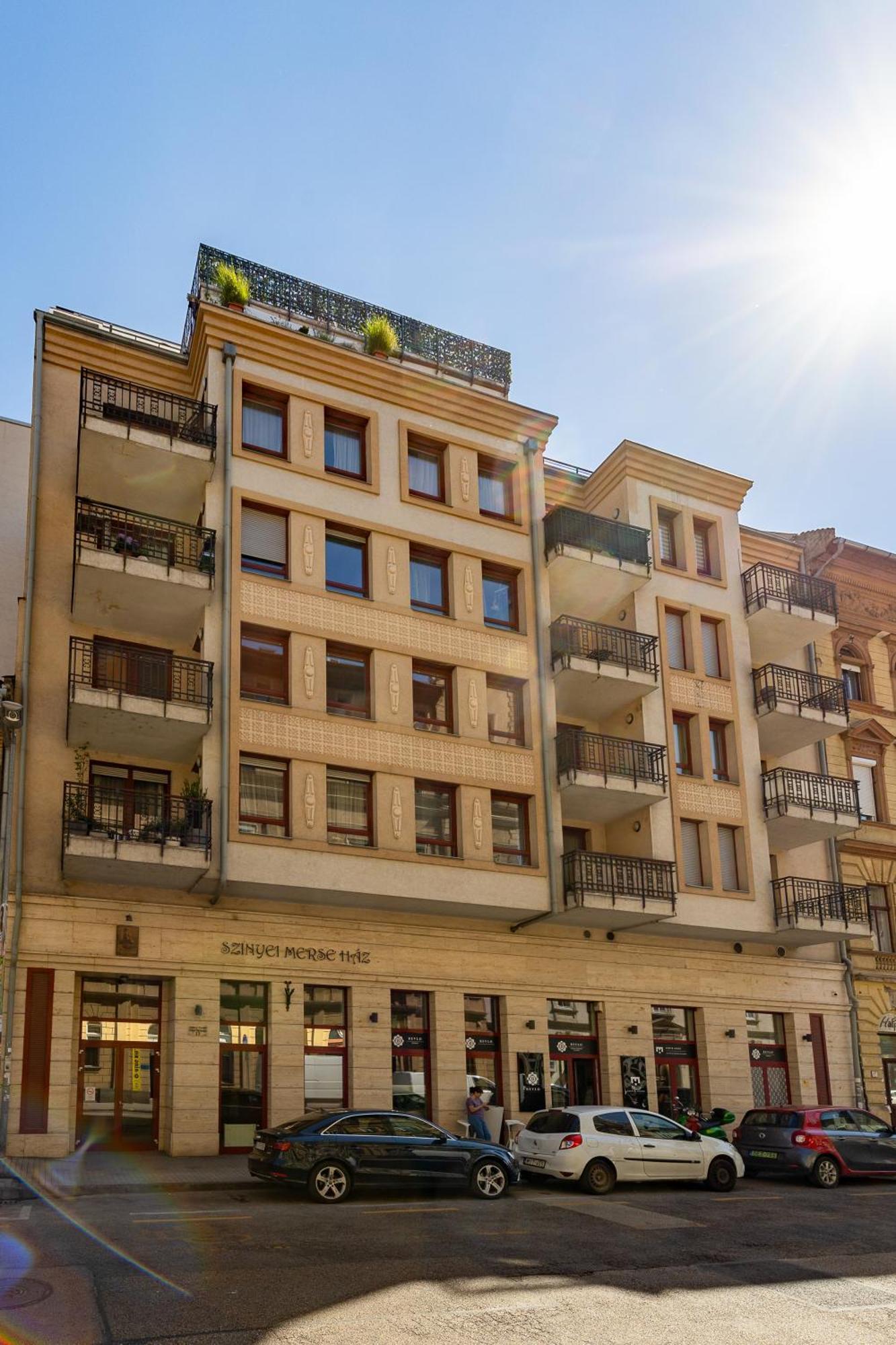 Merse Luxury Apartamento
