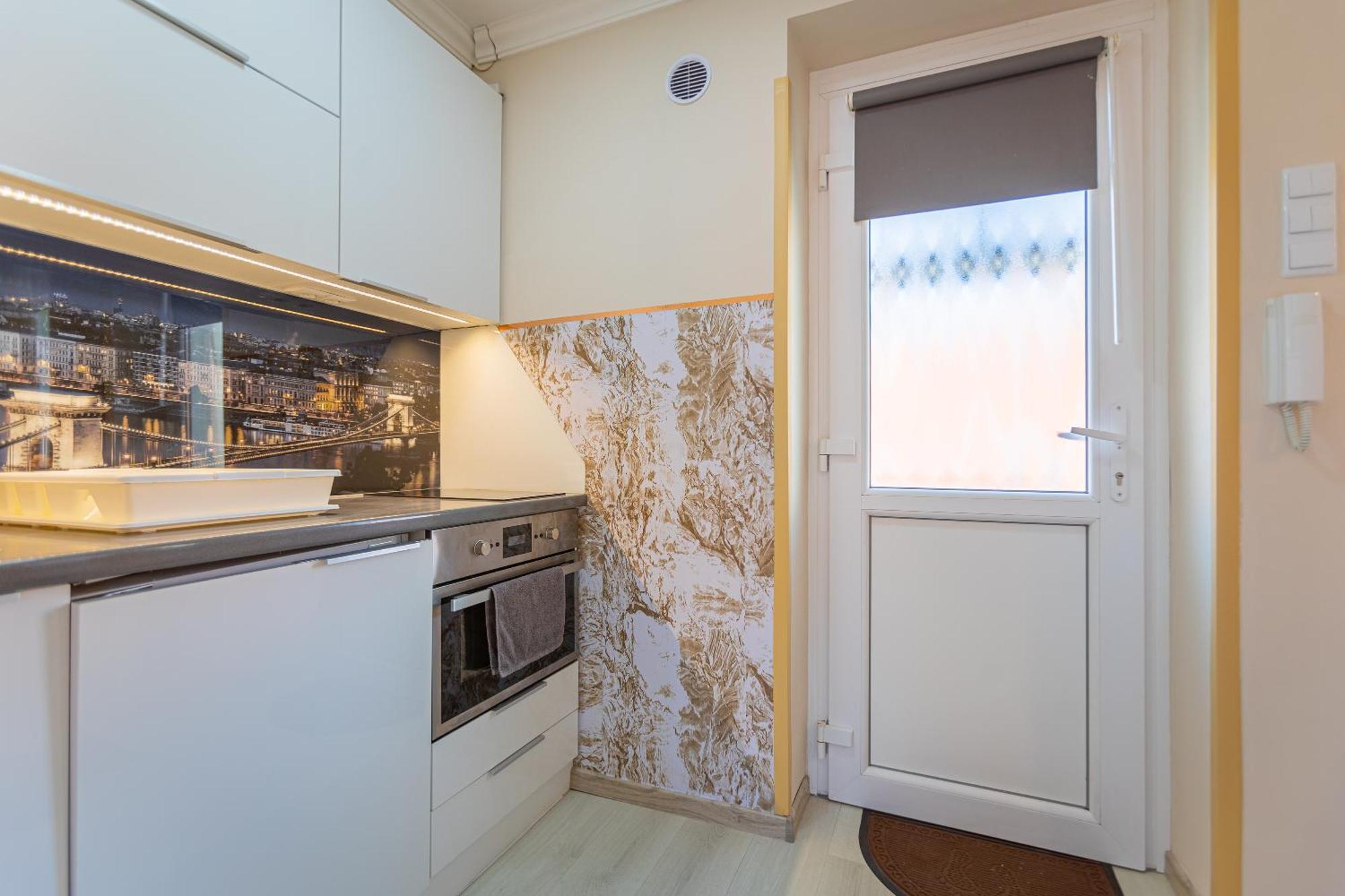 Iranyi Apartamento