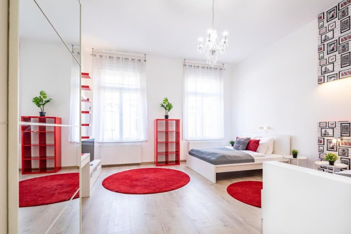 Super Convenient Apartman
