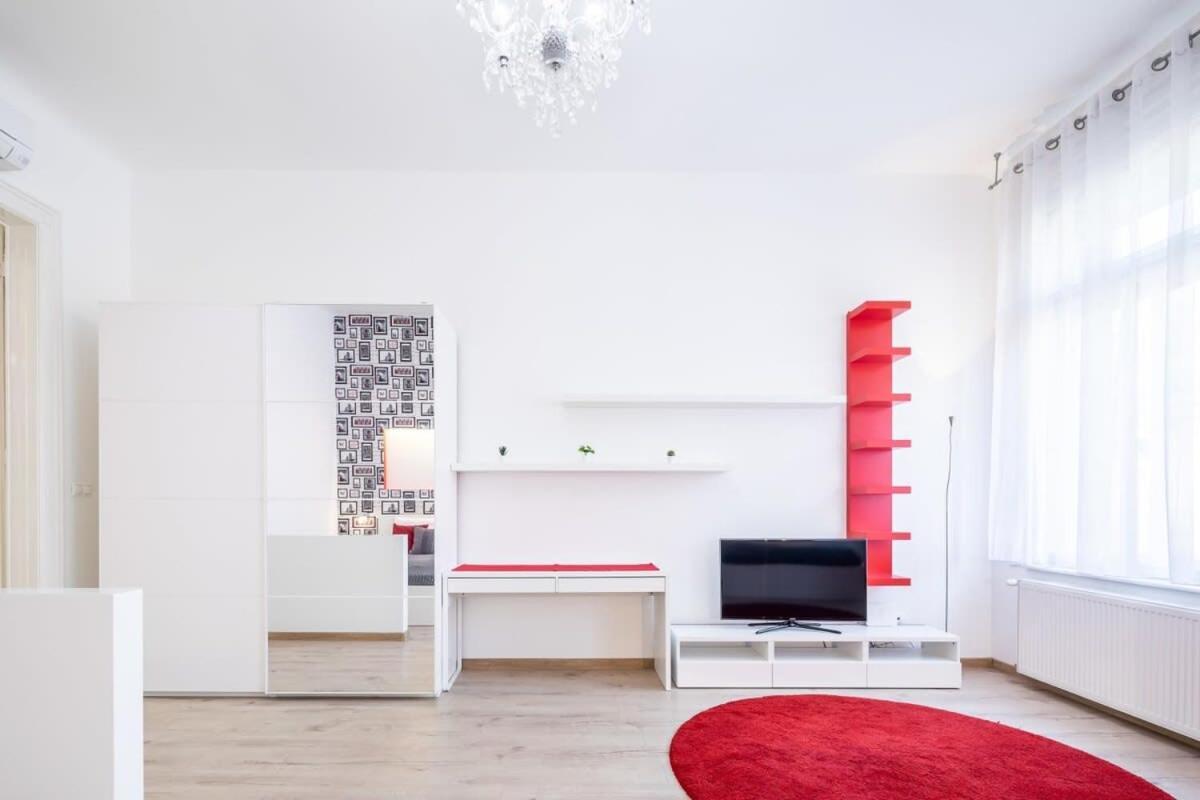 Super Convenient * Budapest