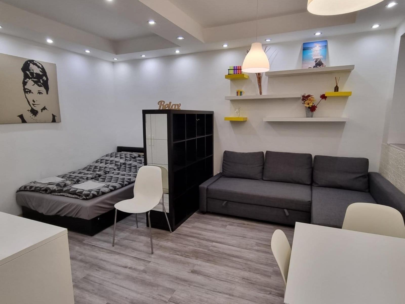 Cozy Family In * Budapest