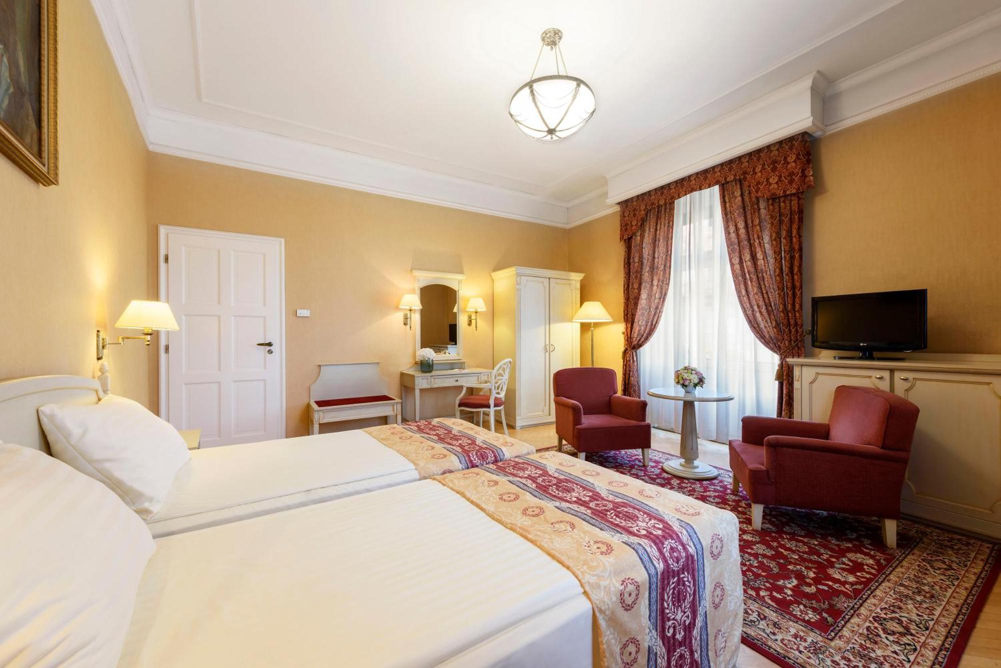 Danubius Astoria City Center Hotell