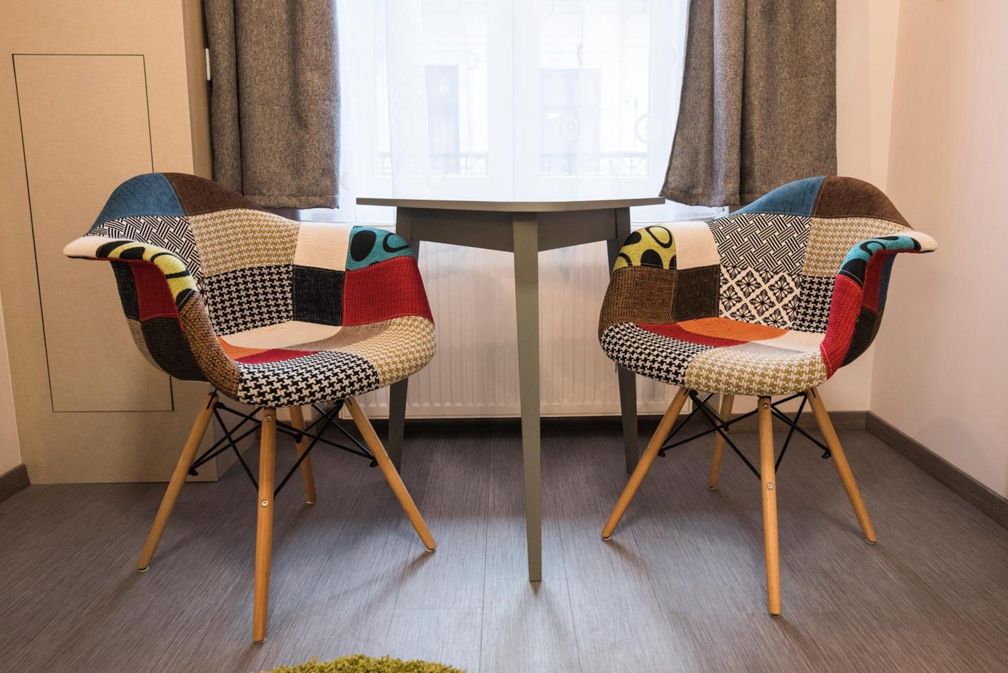 Apartamento In Iii.