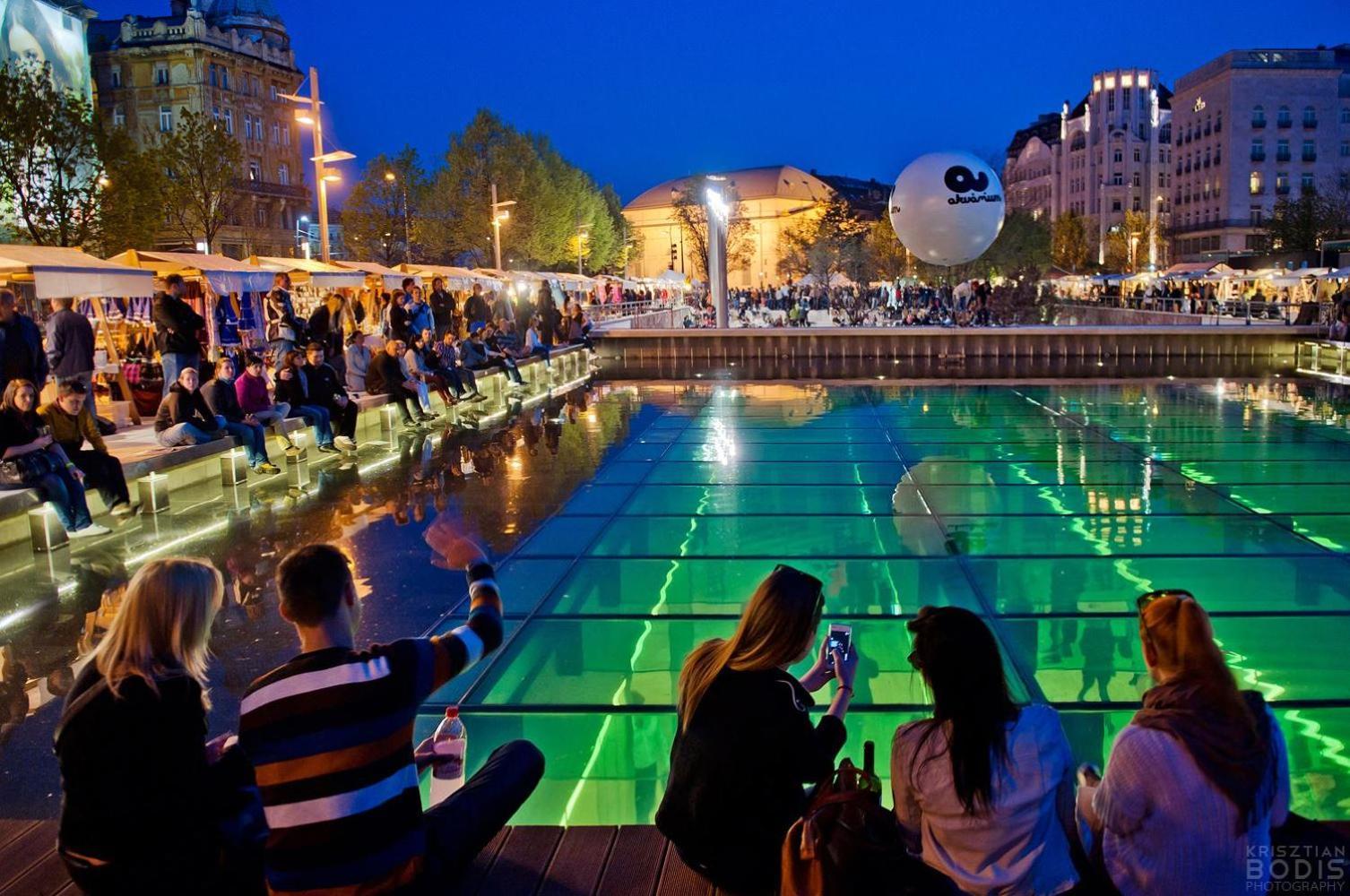 Fashionstreet City Center Blue Budapest