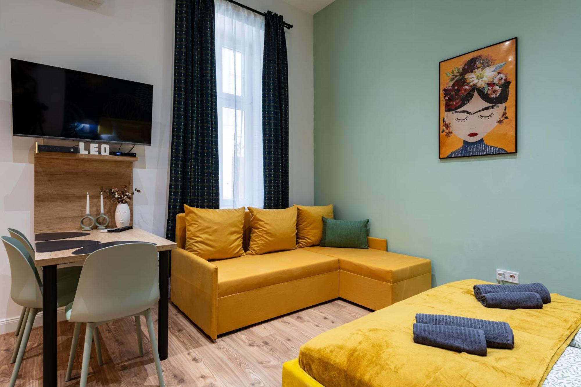 Appartement Holidays Courtyard