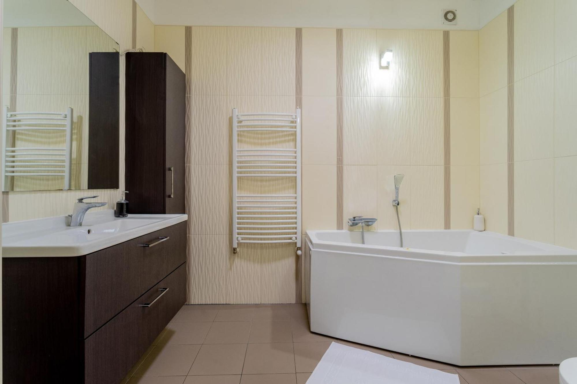 Efad Lux 2 * Budapest