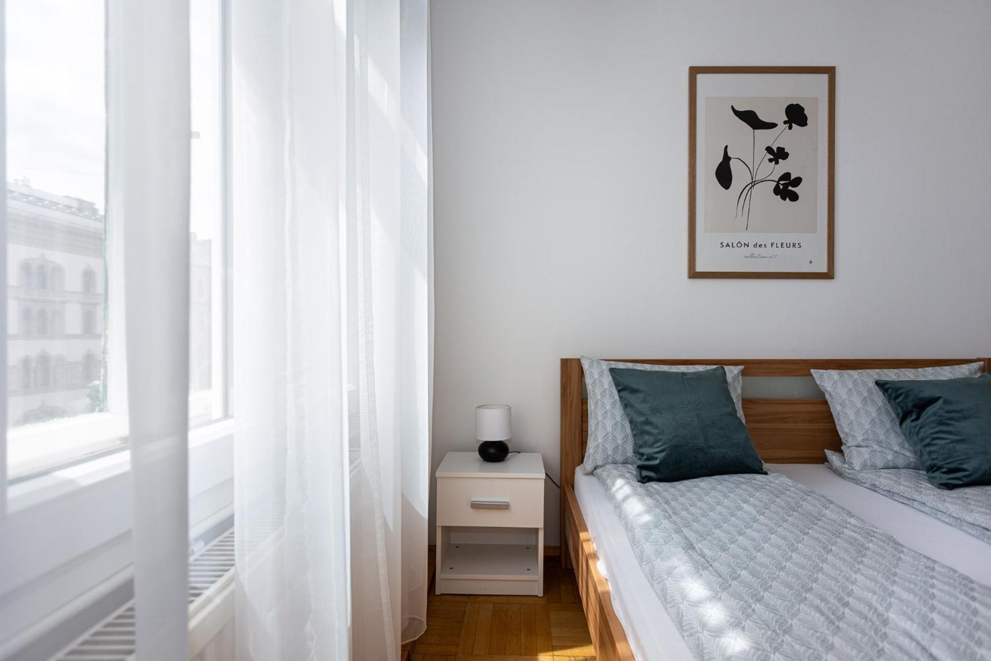 Urania Apartmán *