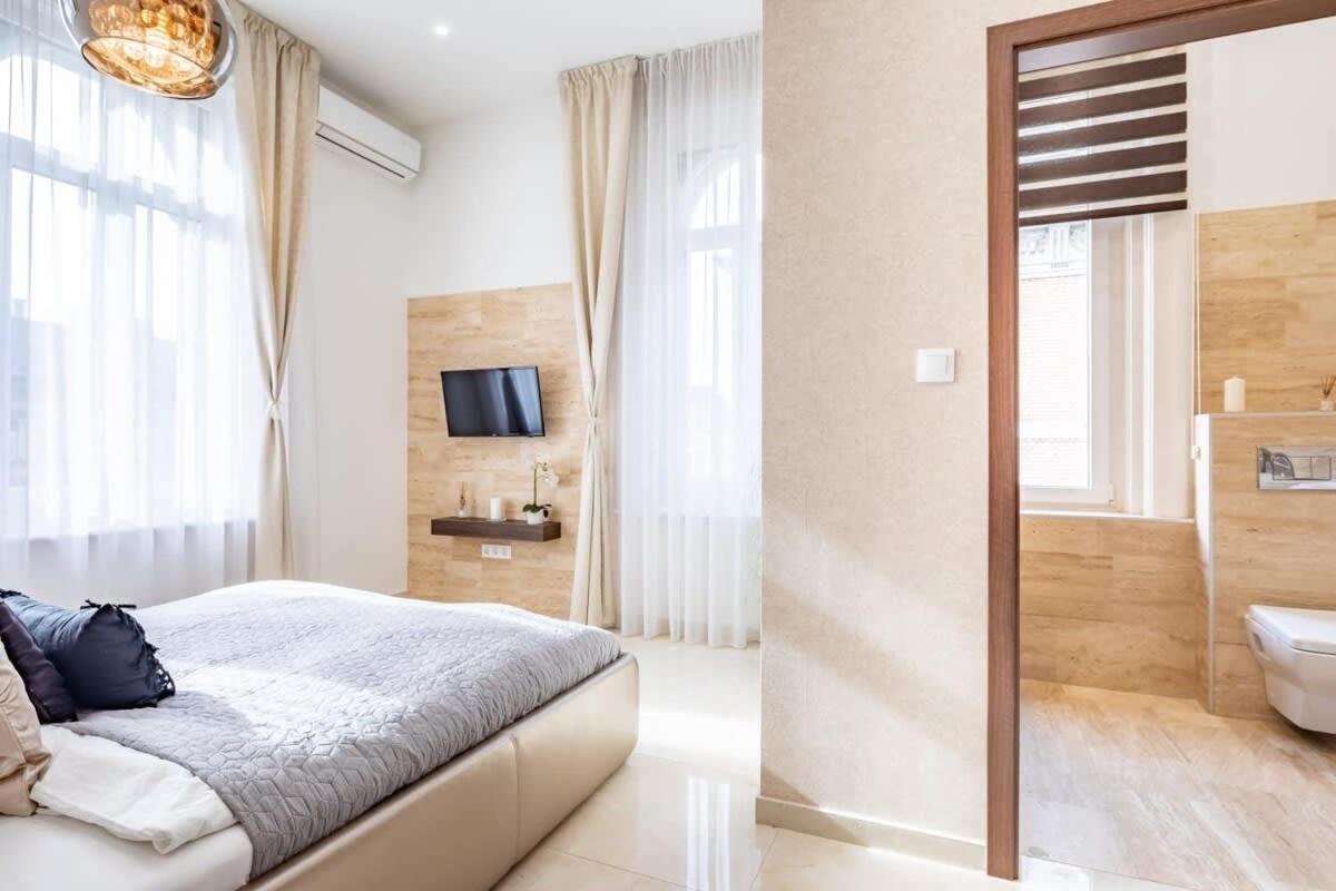 Splendid Perfectly Located Flat With Sauna Appartamento *
