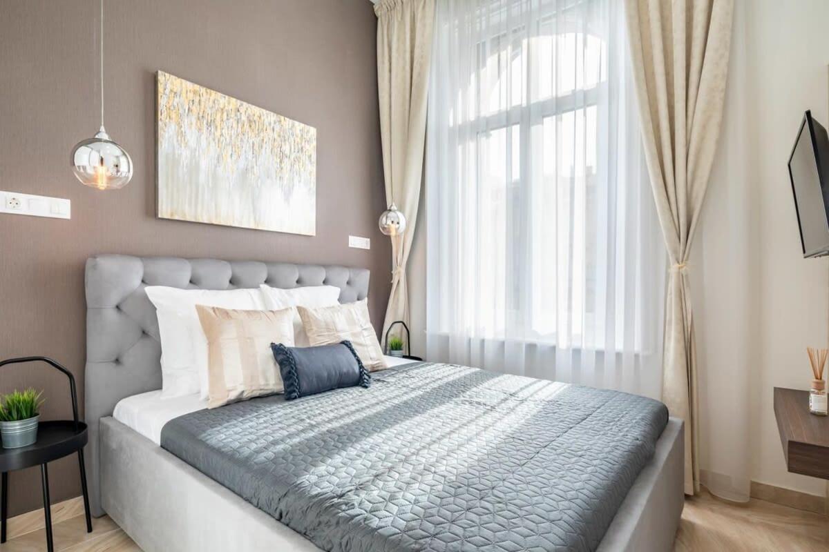Splendid Perfectly Located Flat With Sauna Appartamento *
