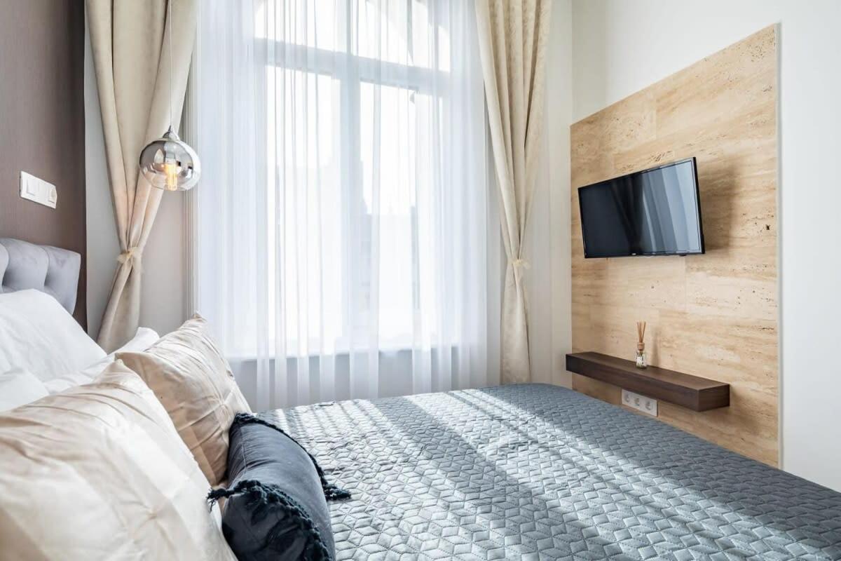 Splendid Perfectly Located Flat With Sauna Appartamento *