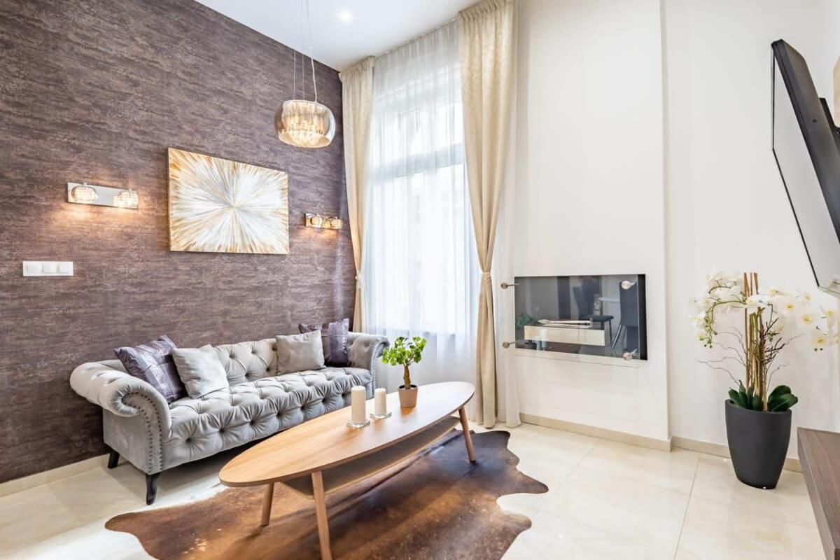 Appartamento Splendid Perfectly Located Flat With Sauna *