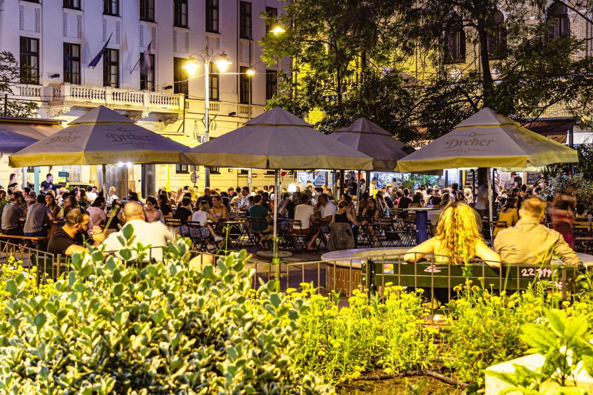 Appartamento Marone Circles Comfortable For 4 With Parking Budapest